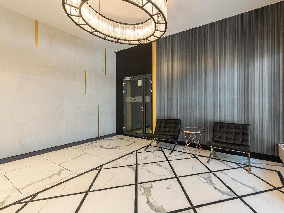 Yoursecondflat Grzybowska Metropoint Varšava Exteriér fotografie