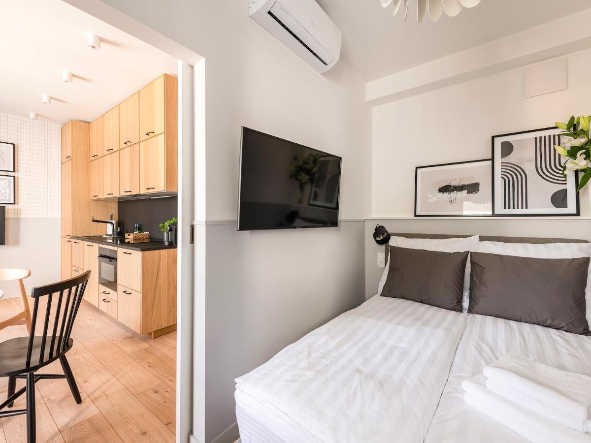 Yoursecondflat Grzybowska Metropoint Varšava Exteriér fotografie